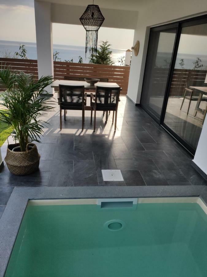 Thea Suites Potidea ネア・ポティダイア エクステリア 写真